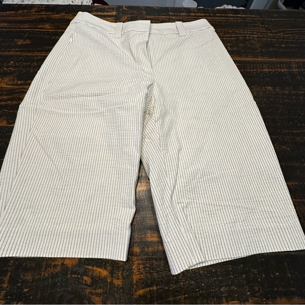 Elie Tahari Women’s Bermuda Shorts